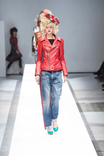 Look 42